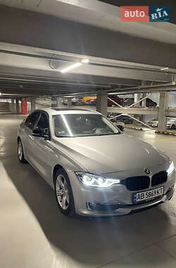 Седан BMW 3 Series 2014 в Виннице