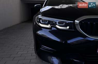 Універсал BMW 3 Series 2019 в Львові