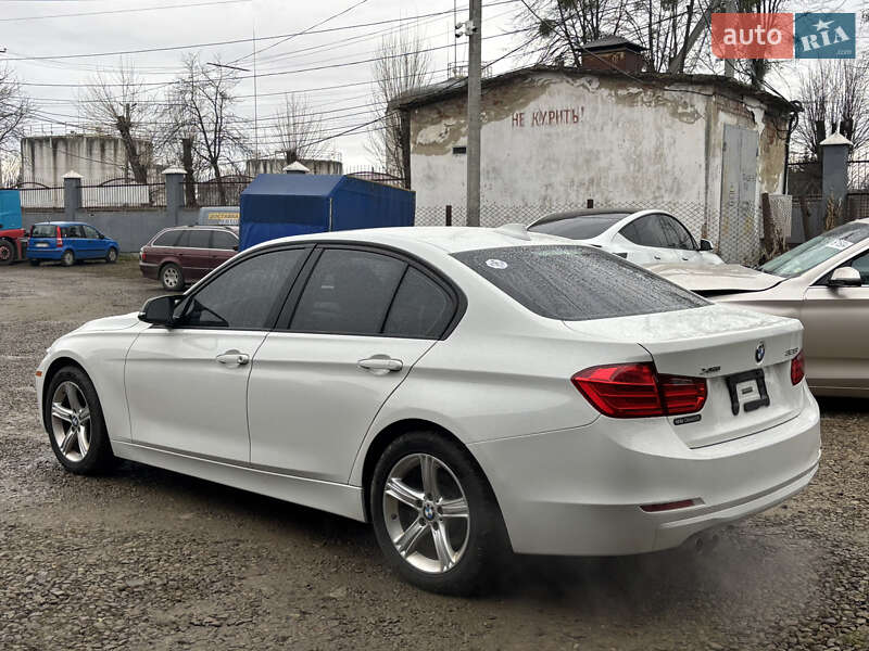 Седан BMW 3 Series 2013 в Стрые