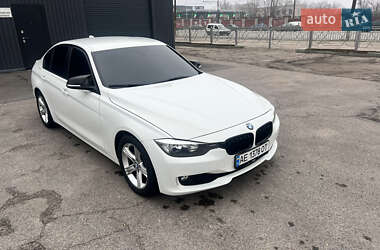 Седан BMW 3 Series 2014 в Дніпрі