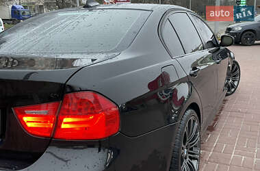 Седан BMW 3 Series 2011 в Рівному