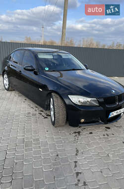 Седан BMW 3 Series 2007 в Великих Мостах