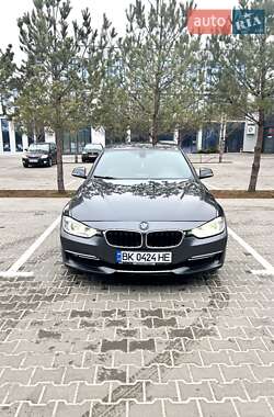 Седан BMW 3 Series 2012 в Рівному