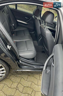Седан BMW 3 Series 2010 в 