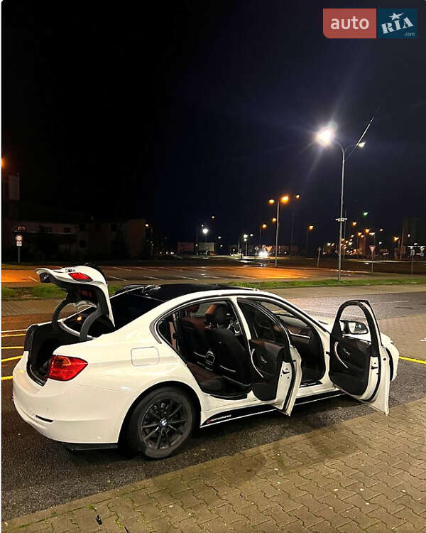 Седан BMW 3 Series 2013 в Львове фото 2 Седан BMW 3 Series 2013 в Львове