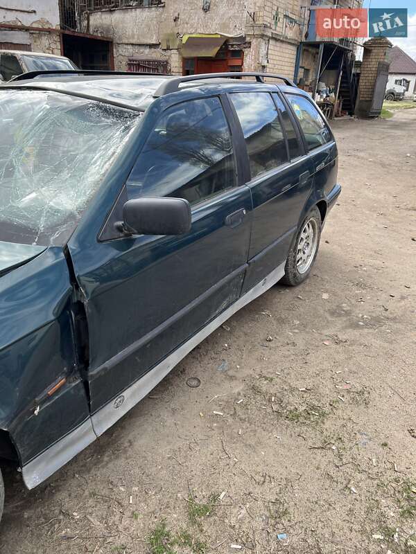 Универсал BMW 3 Series 1997 в Николаеве фото 5 Универсал BMW 3 Series 1997 в Николаеве