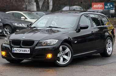 Универсал BMW 3 Series 2009 в Киеве