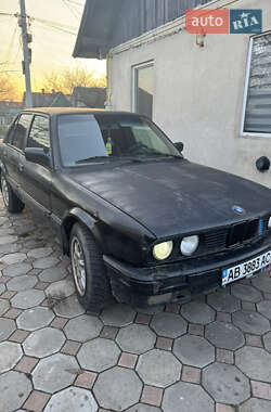 Седан BMW 3 Series 1989 в Червонограді