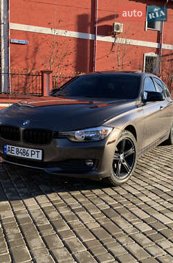 Седан BMW 3 Series 2014 в Кривому Розі