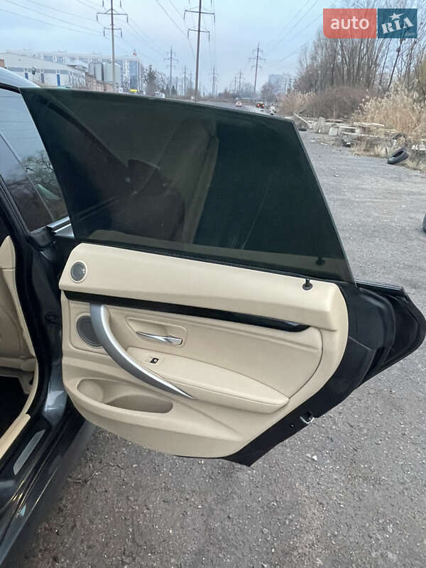 Седан BMW 3 Series 2014 в Полтаві