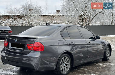 Седан BMW 3 Series 2008 в Ивано-Франковске