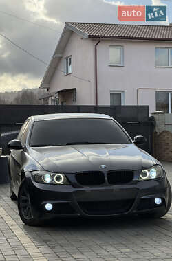 Седан BMW 3 Series 2008 в Ивано-Франковске