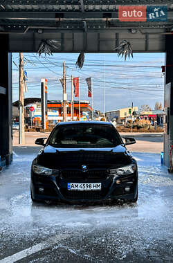 Седан BMW 3 Series 2013 в Житомирі