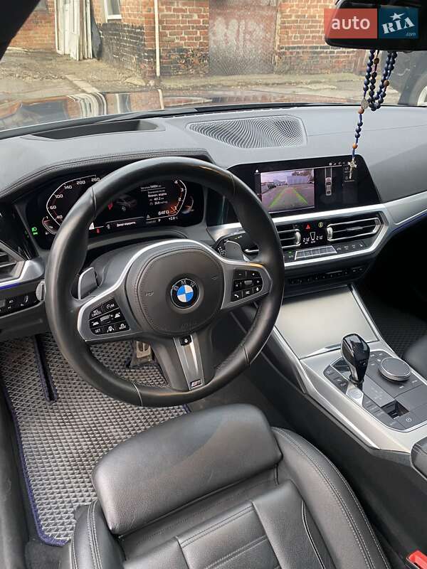 Седан BMW 3 Series 2019 в Полтаві