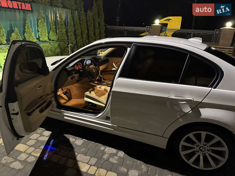 Седан BMW 3 Series 2011 в Самборе фото 5 Седан BMW 3 Series 2011 в Самборе