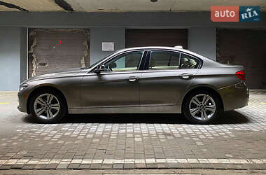 Седан BMW 3 Series 2015 в 