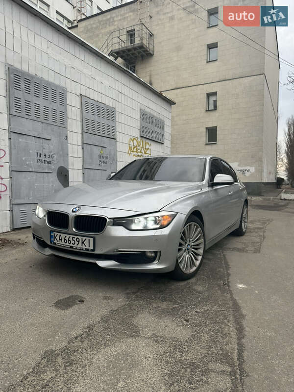 BMW 3 Series 2013