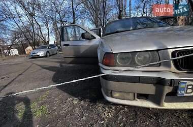 Седан BMW 3 Series 1993 в Миколаєві