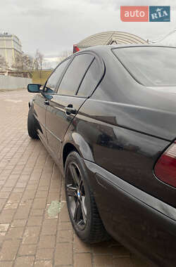 Седан BMW 3 Series 2001 в Львові