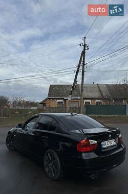 Седан BMW 3 Series 2005 в Виннице