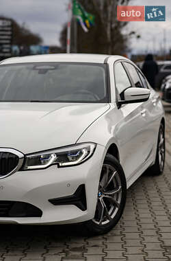 Седан BMW 3 Series 2020 в 