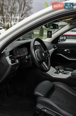 Седан BMW 3 Series 2020 в 