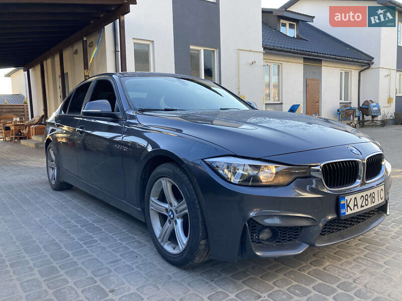 Седан BMW 3 Series 2013 в Ирпене