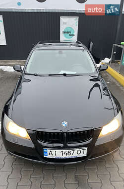 Седан BMW 3 Series 2006 в Полонному