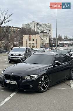 Седан BMW 3 Series 2015 в Киеве