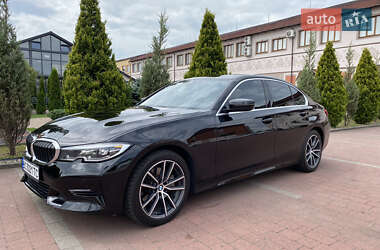 Седан BMW 3 Series 2019 в Стрые