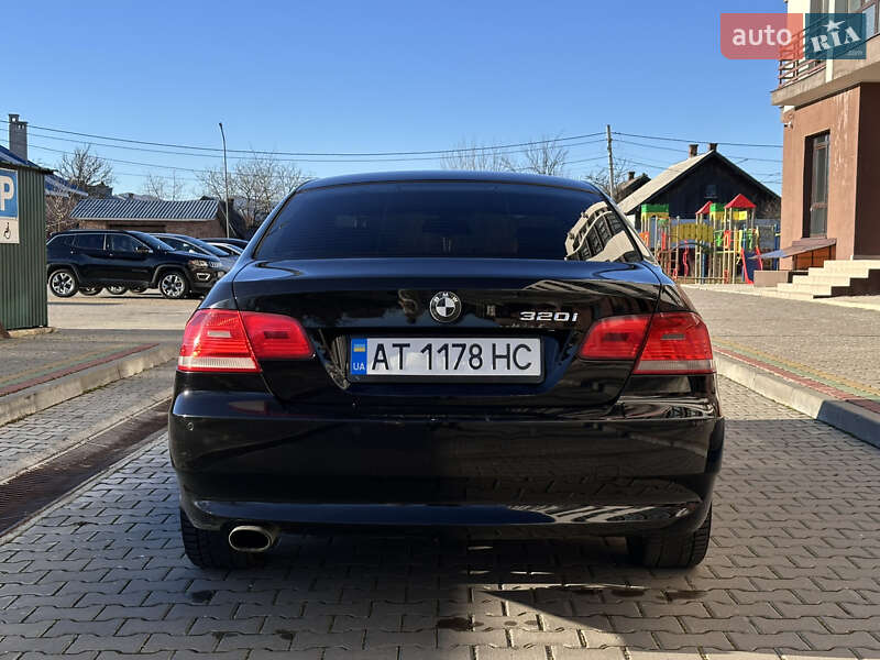 Купе BMW 3 Series 2007 в Івано-Франківську