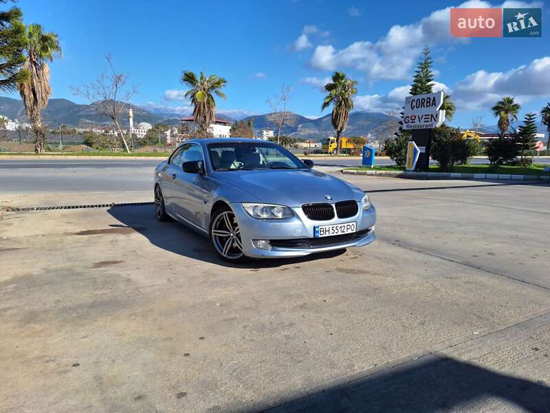 Кабриолет BMW 3 Series 2010 в Южном фото 12 Кабриолет BMW 3 Series 2010 в Южном