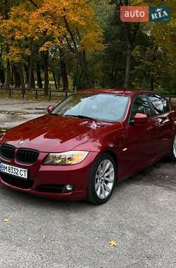 Седан BMW 3 Series 2011 в Сумах