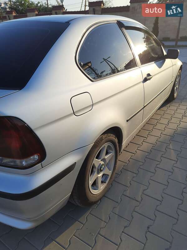 Купе BMW 3 Series 2002 в Измаиле
