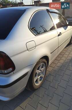 Купе BMW 3 Series 2002 в 