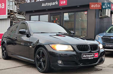 Седан BMW 3 Series 2010 в Харькове