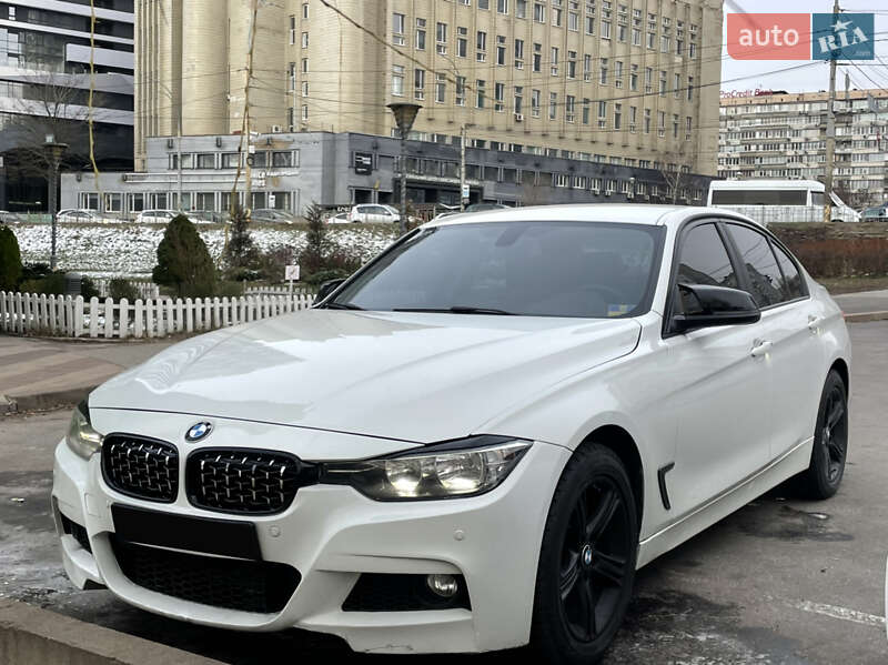 Седан BMW 3 Series 2016 в Каменском