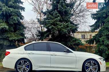 Седан BMW 3 Series 2015 в Миколаєві