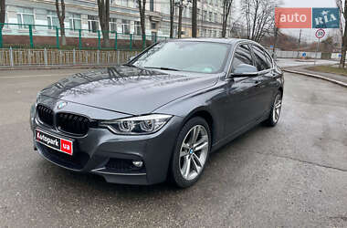 Седан BMW 3 Series 2017 в Киеве