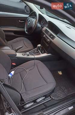 Универсал BMW 3 Series 2009 в 