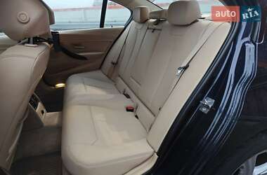 Седан BMW 3 Series 2013 в 