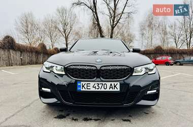 Седан BMW 3 Series 2022 в Дніпрі