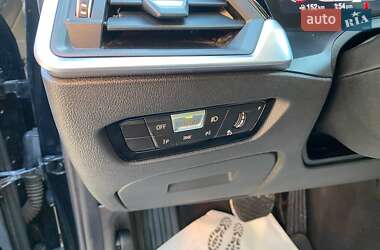 Седан BMW 3 Series 2019 в 