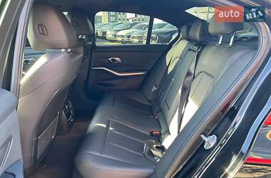Седан BMW 3 Series 2019 в 