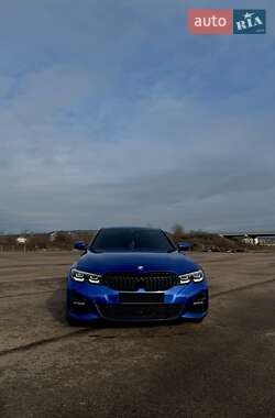 Седан BMW 3 Series 2019 в Ужгороде