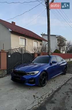 Седан BMW 3 Series 2019 в Ужгороді