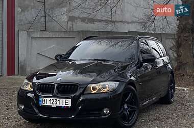Универсал BMW 3 Series 2010 в Южном