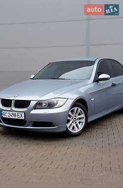 Седан BMW 3 Series 2005 в Києві