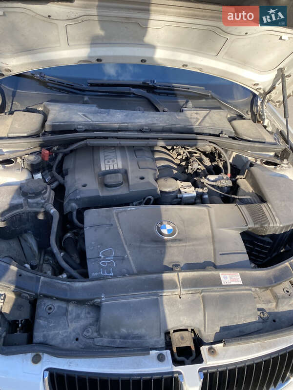 Універсал BMW 3 Series 2008 в Львові фото 22 Універсал BMW 3 Series 2008 в Львові