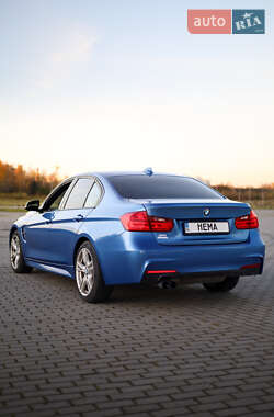 Седан BMW 3 Series 2013 в 